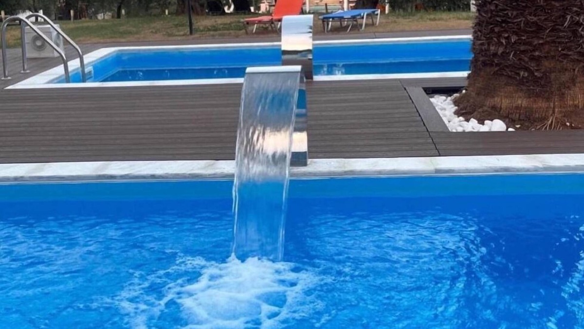 Metamorfosi Resort | (H) - Nr.9/10 family suite (own private pool+2 own seperate bathrooms)