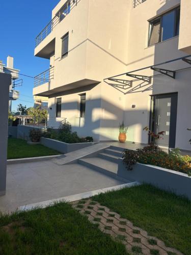 Spata-Artemida Apartment | H residence 2