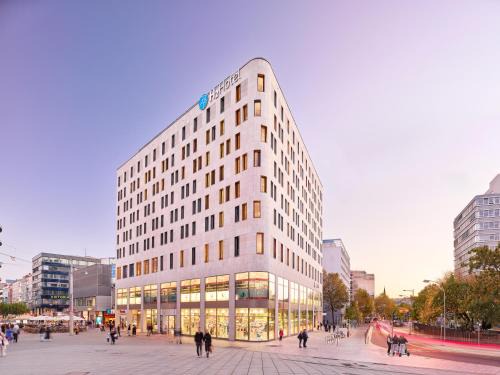 Hauptbahnhof Hotel | H2 Hotel Saarbrücken