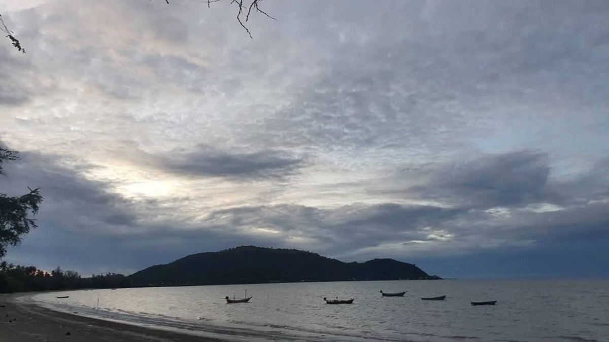 Mae Ram Phueng Hostel | Haad Somboon House