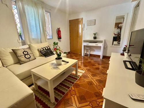Puerta del Angel Apartment | Habitación Privada en piso Compartido Madrid