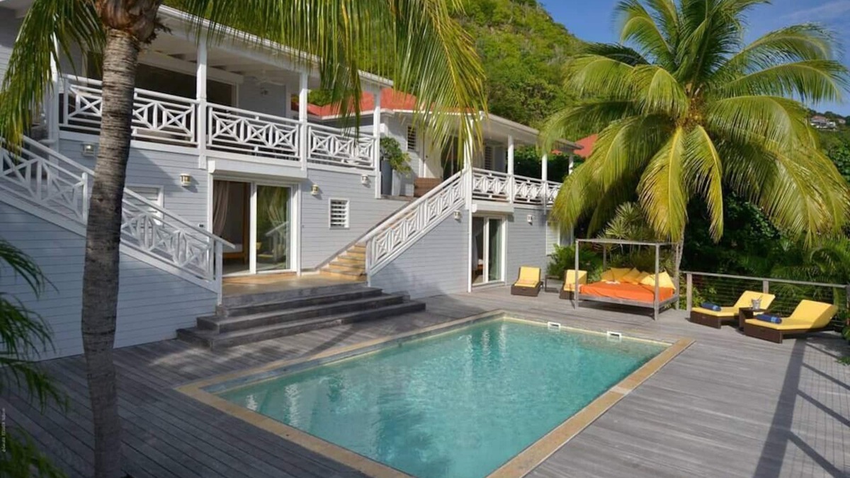 Grande Vigie House | Habitation Saint Louis, 2 Min Walk to the Beach!