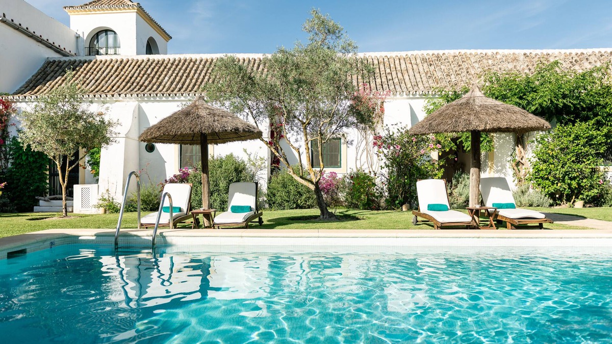 Las Cabezas de San Juan Hotel | Hacienda de San Rafael by ALUZ Collection