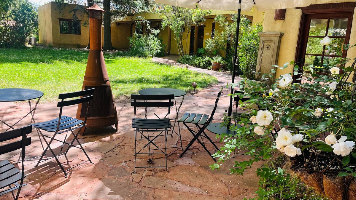 Taos Bed & Breakfast | Hacienda del Sol Historic Bed & Breakfast