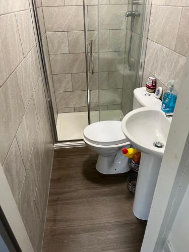 Coventry House | Haggai 5 comfort suites