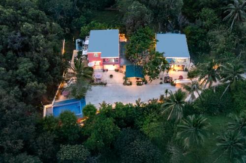 Yazhou District Cabin | Haishu Yuntian