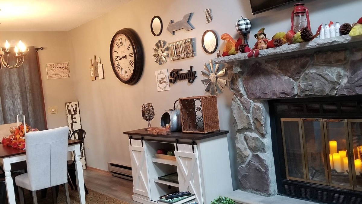 Tobyhanna House | HAKUNA MATATA" Home away from home