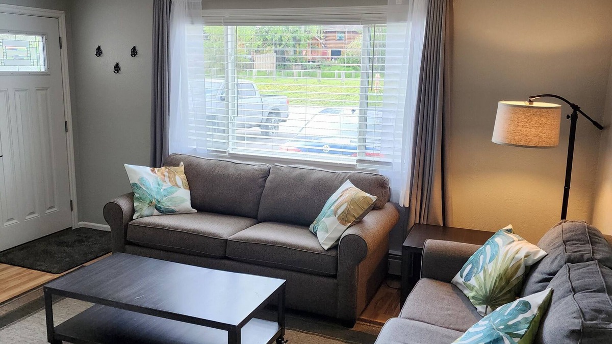 Airport Heights Community Council House | Hale Ali'i