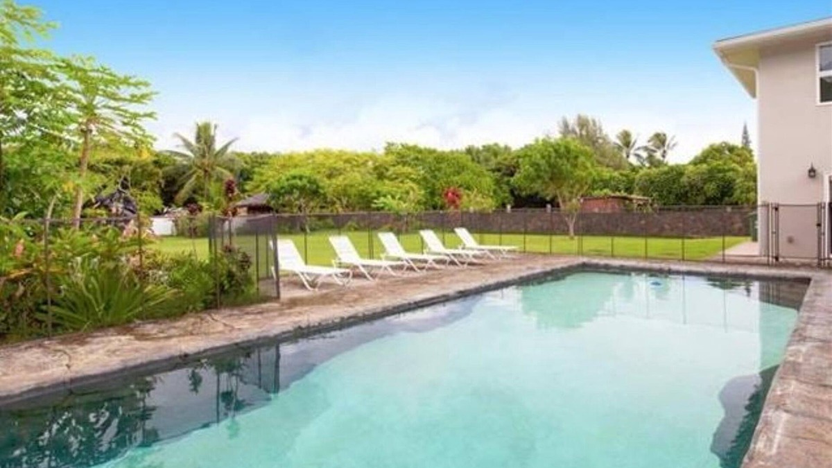 Hauula House | Hale Halai - Pool, AC, Close to Beach