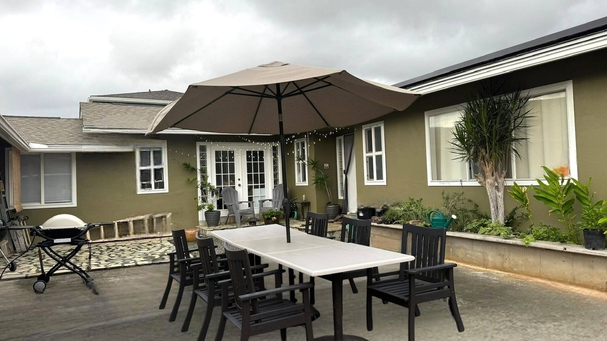 Kahalu u House | Hale Koolau 2-bedroom house with WiFi, W/D and AC in lovely Kaneohe 30days