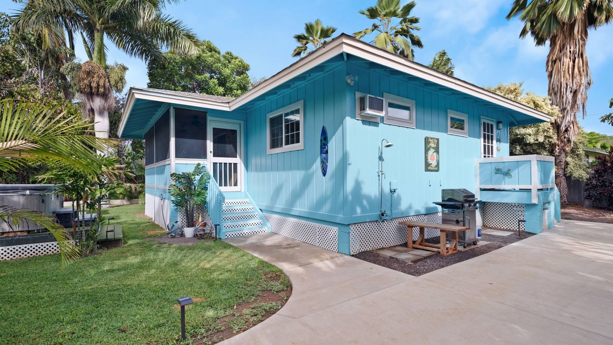 Kekaha House | Hale Makai - Luxury Beach Home with AC and Private Hot Tub! TVNC#5012