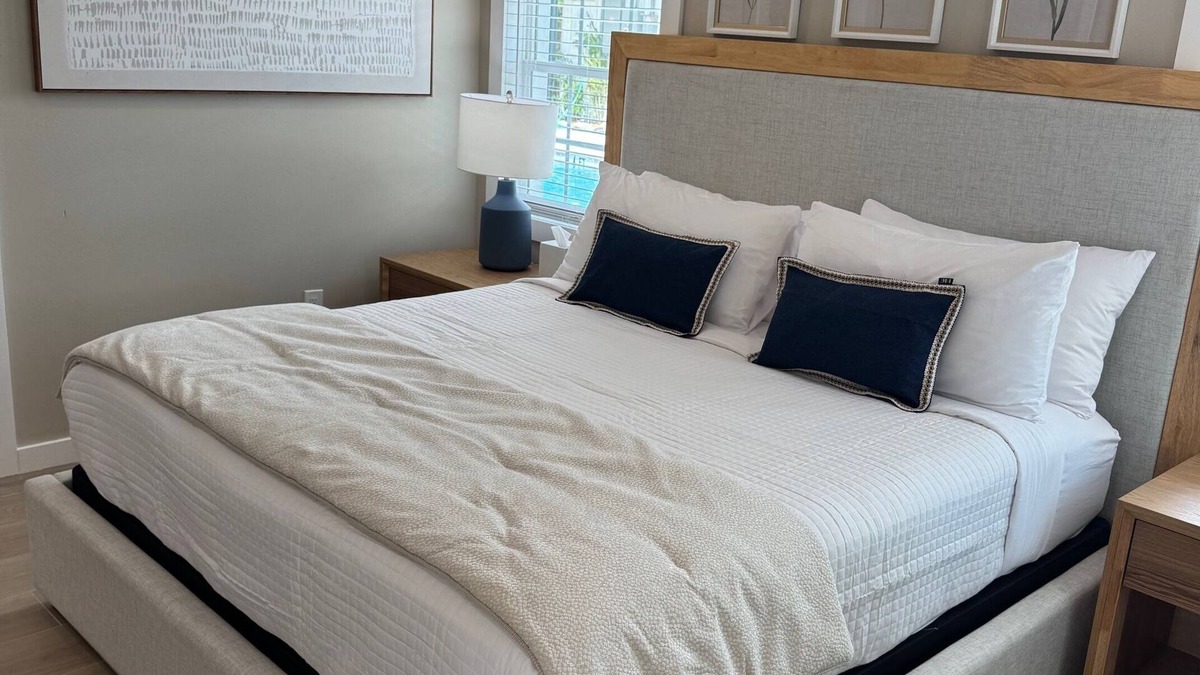 Holmes Beach Apartment | Haley's at The Anna Maria Island Inn