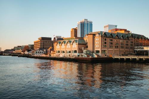 Downtown Halifax Hotel | Halifax Marriott Harbourfront Hotel