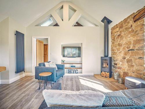 Wall House | Hall Yards Cottage
