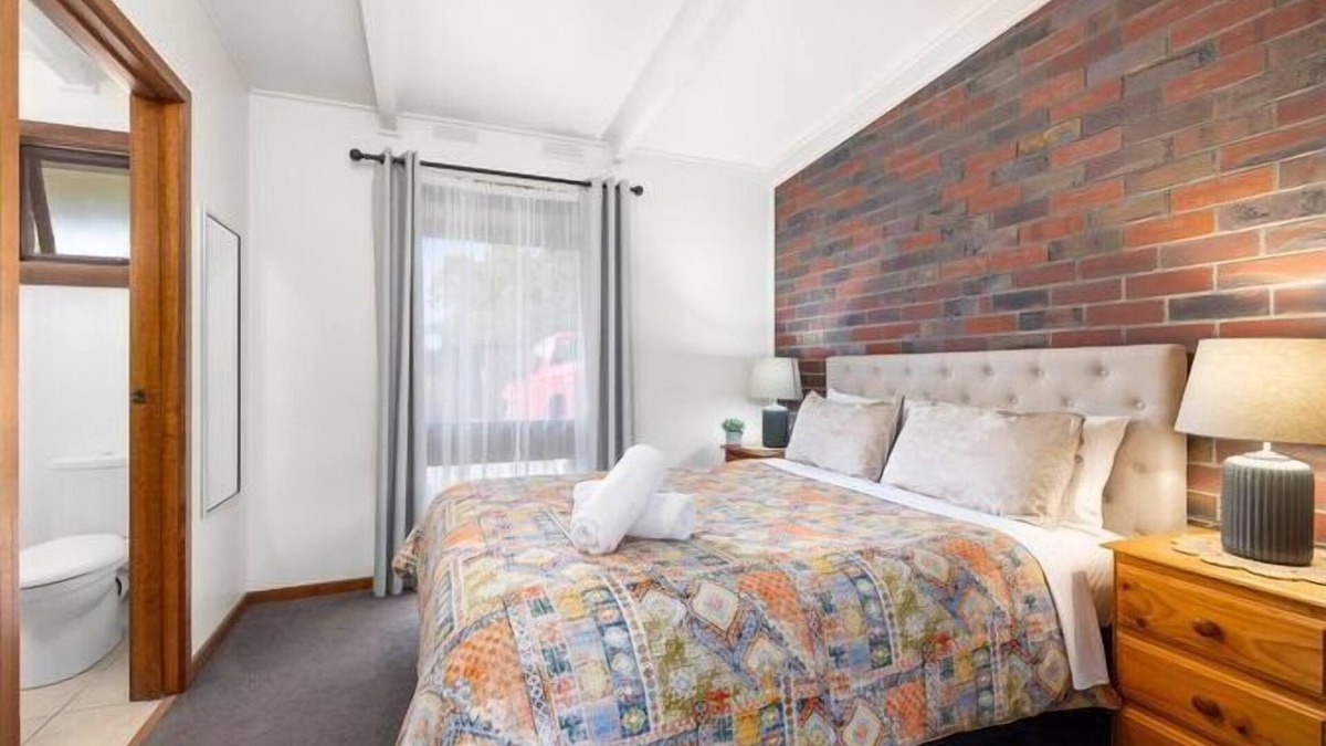 Halls Gap Apartment | Halls Haven Holiday Units