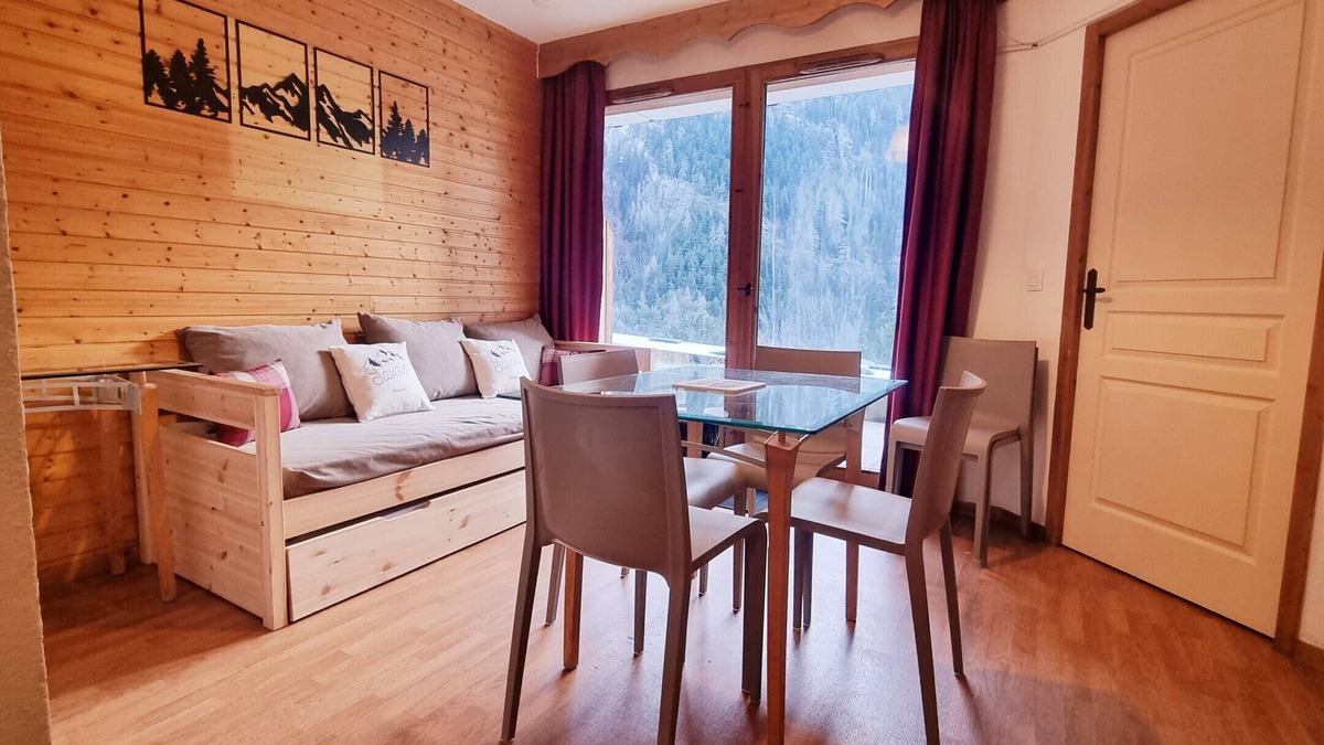 Orelle Apartment | Hameau 1 002 - SPA & PISCINE appartement 6 pers