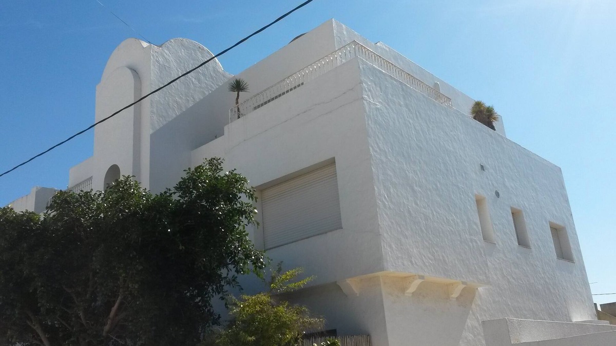 Hammamet Sud Apartment | Hammamet: Large Typical Apartment with beautiful terraces near the sea