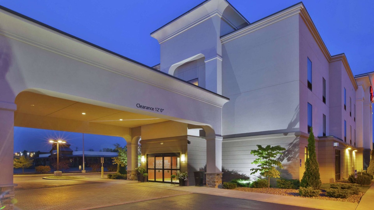 Brockport Hotel | Hampton Inn Brockport, NY