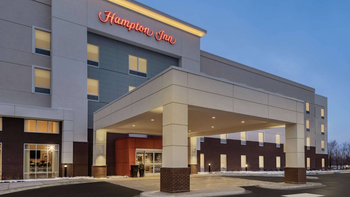 Brooklyn Park Hotel | Hampton Inn Brooklyn Park