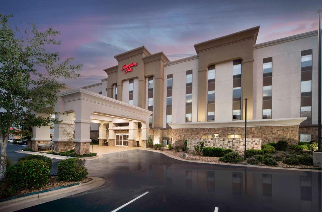 Bryant Hotel | Hampton Inn Bryant