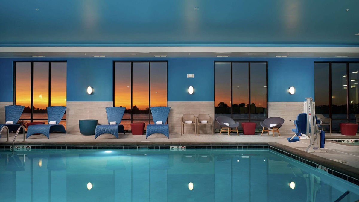 Burley Hotel | Hampton Inn by Hilton Burley