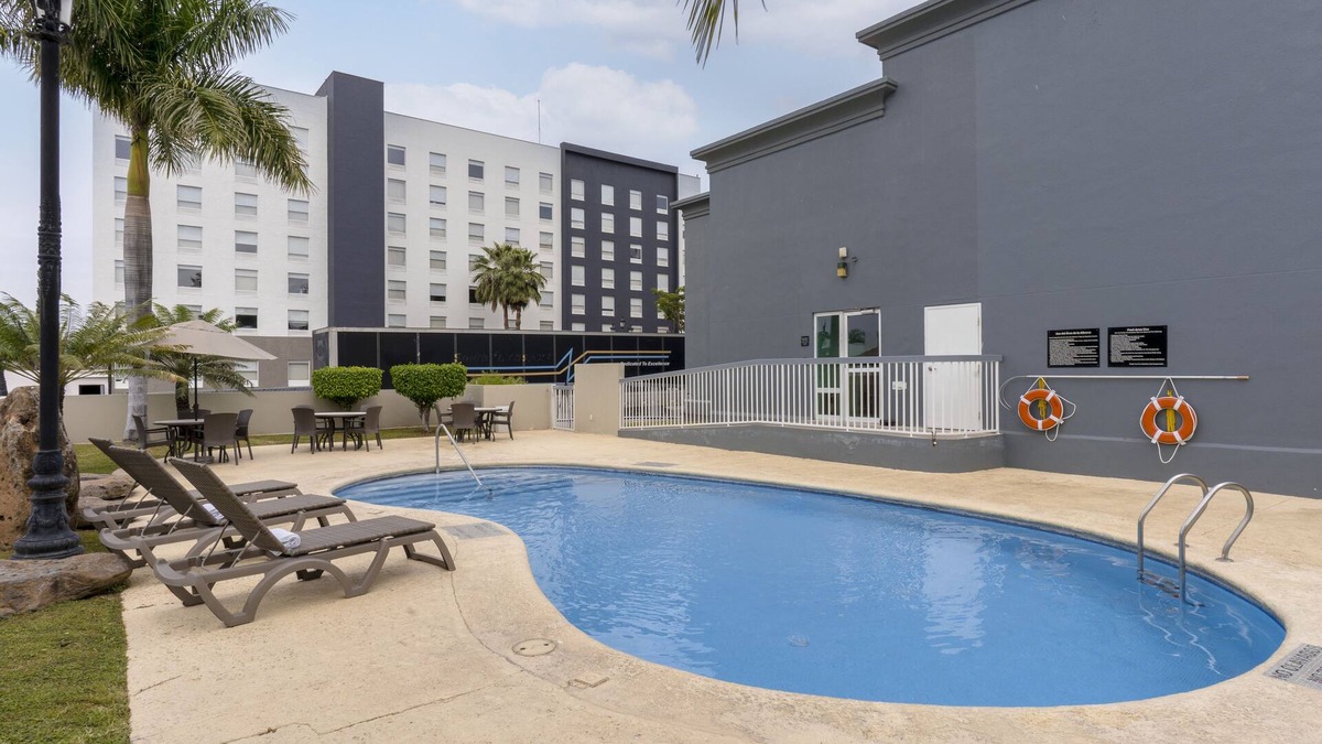 Tlaquepaque Hotel | Hampton Inn by Hilton Guadalajara-Aeropuerto