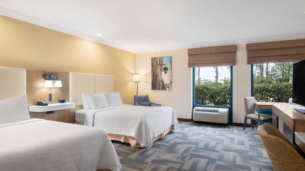 North Charleston Hotel | Hampton Inn Charleston-North