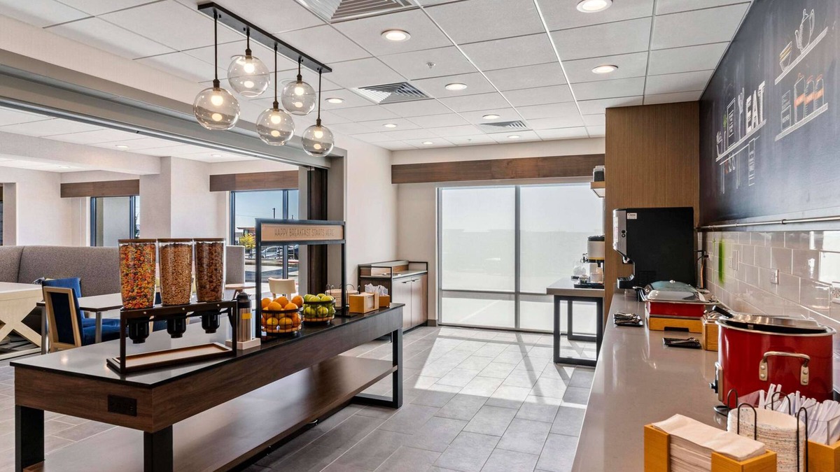 Colorado Springs Hotel | Hampton Inn Colorado Springs Northeast