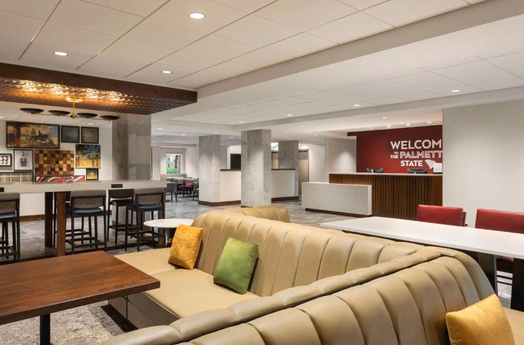 The Vista Hotel | Hampton Inn Columbia-Downtown Historic District