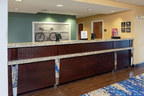 East Lansing Hotel | Hampton Inn East Lansing