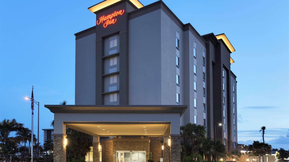 Pompano Isles Hotel | Hampton Inn Fort Lauderdale Pompano Beach