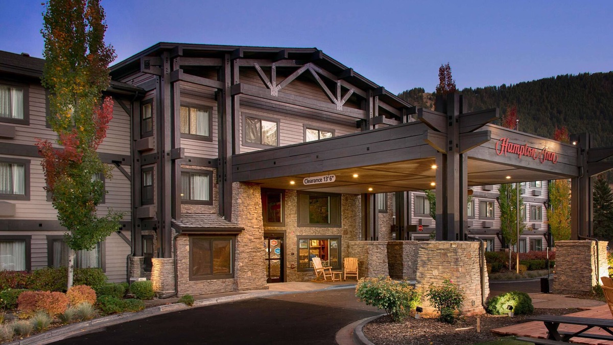 Jackson Hotel | Hampton Inn Jackson Hole