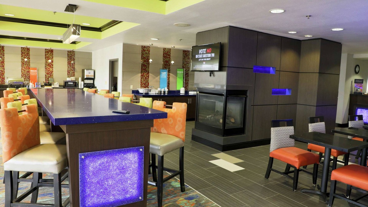 Muskogee Hotel | Hampton Inn Muskogee