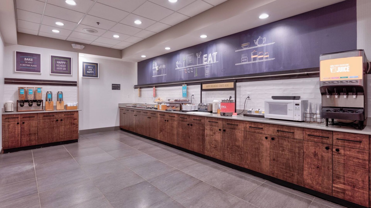 Norfolk Hotel | Hampton Inn Norfolk