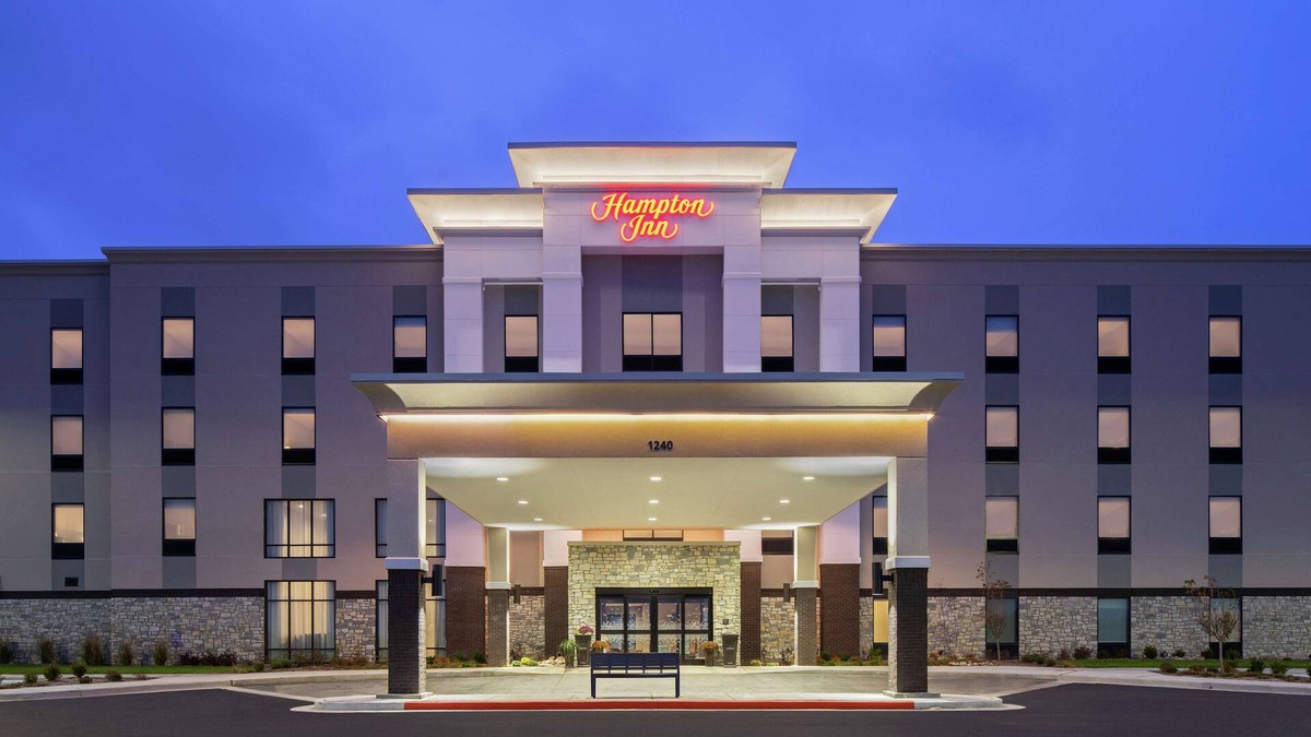 Sikeston Hotel | Hampton Inn Sikeston