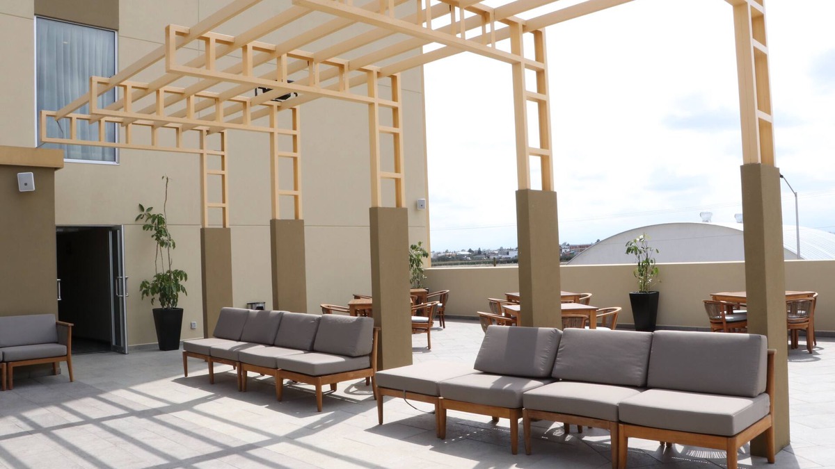 Tlaxcalancingo Hotel | Hampton Inn & Suites by Hilton Puebla