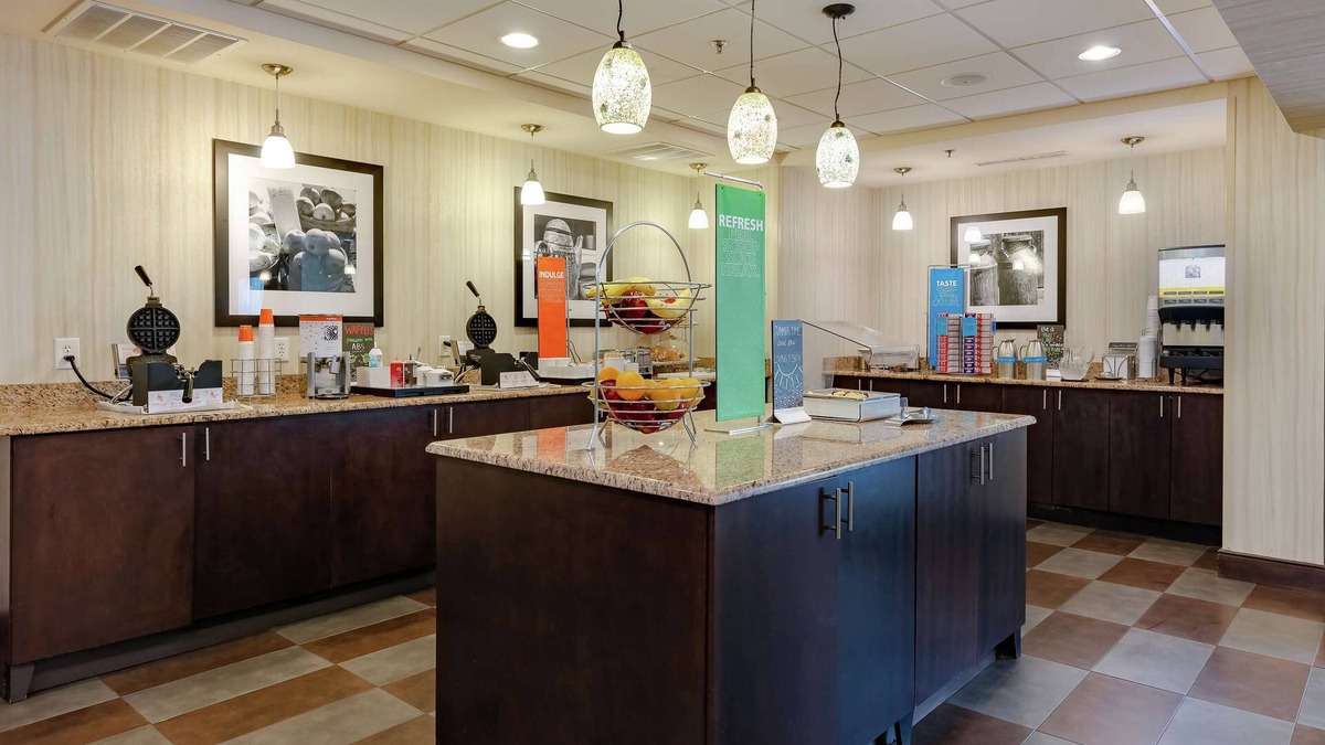 Adairsville Hotel | Hampton Inn & Suites Adairsville-Calhoun Area