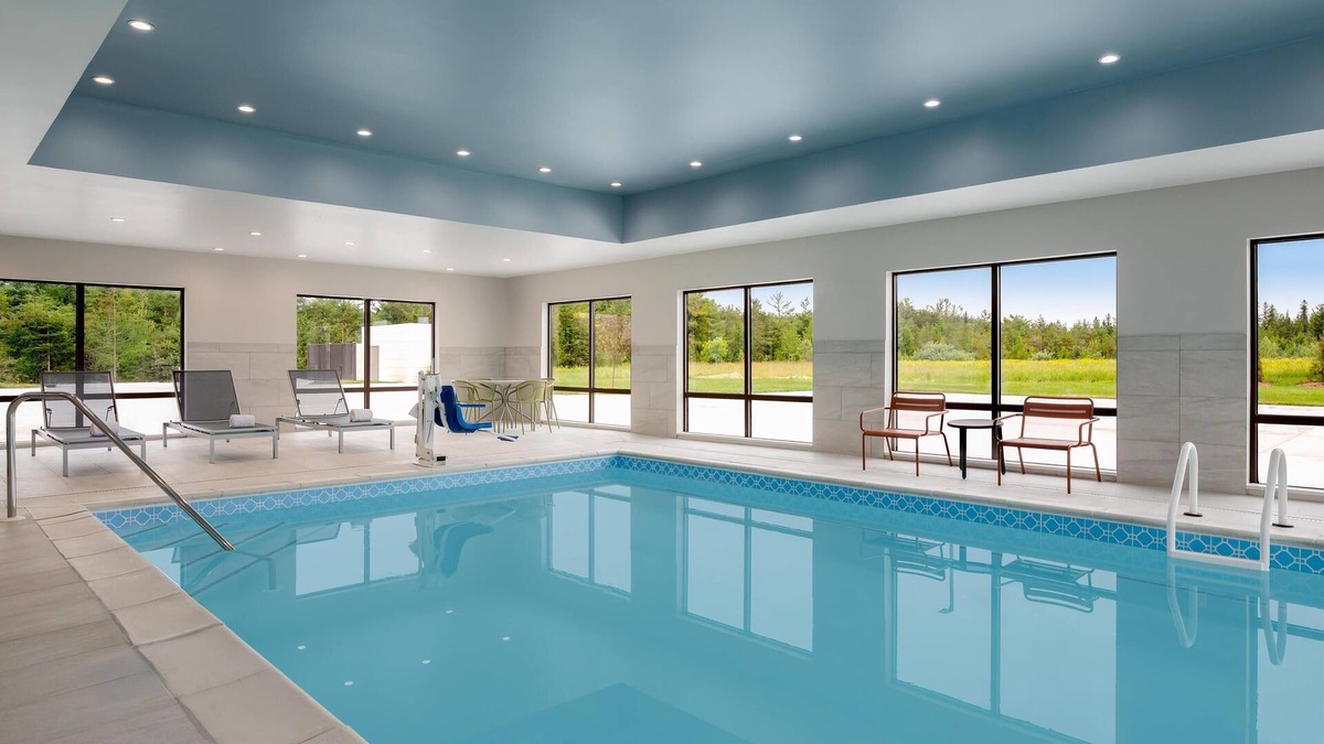 Alpena Hotel | Hampton Inn & Suites Alpena