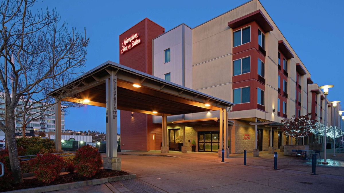 Bremerton Hotel | Hampton Inn & Suites Bremerton