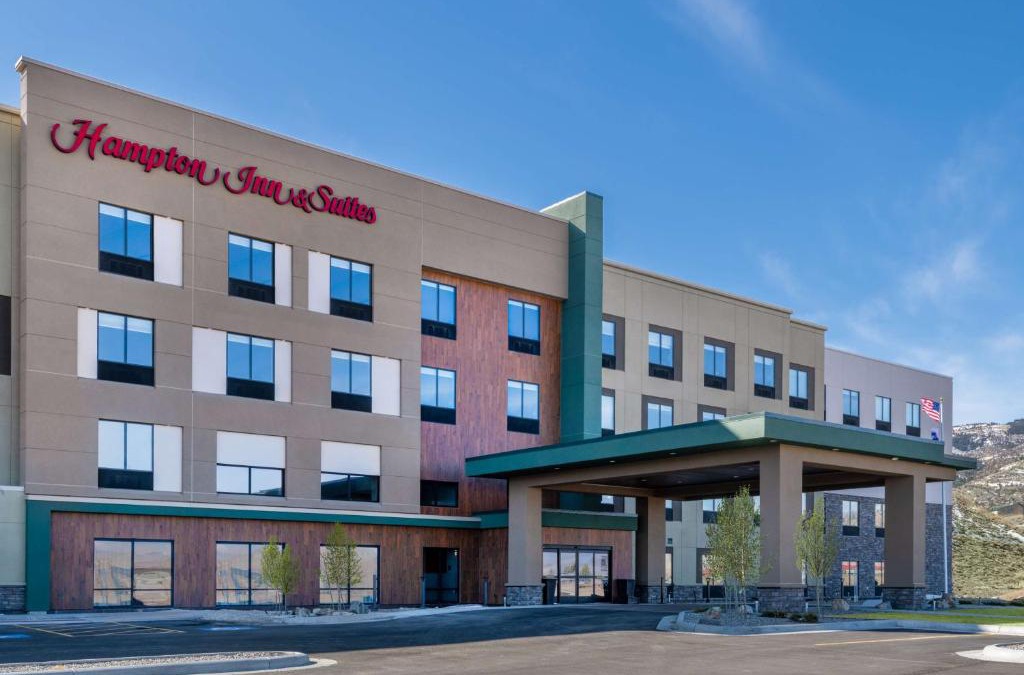 Cody Hotel | Hampton Inn & Suites Cody, Wy