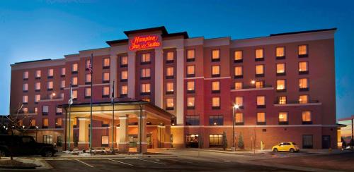 Gateway Hotel | Hampton Inn & Suites Denver Airport/Gateway Park