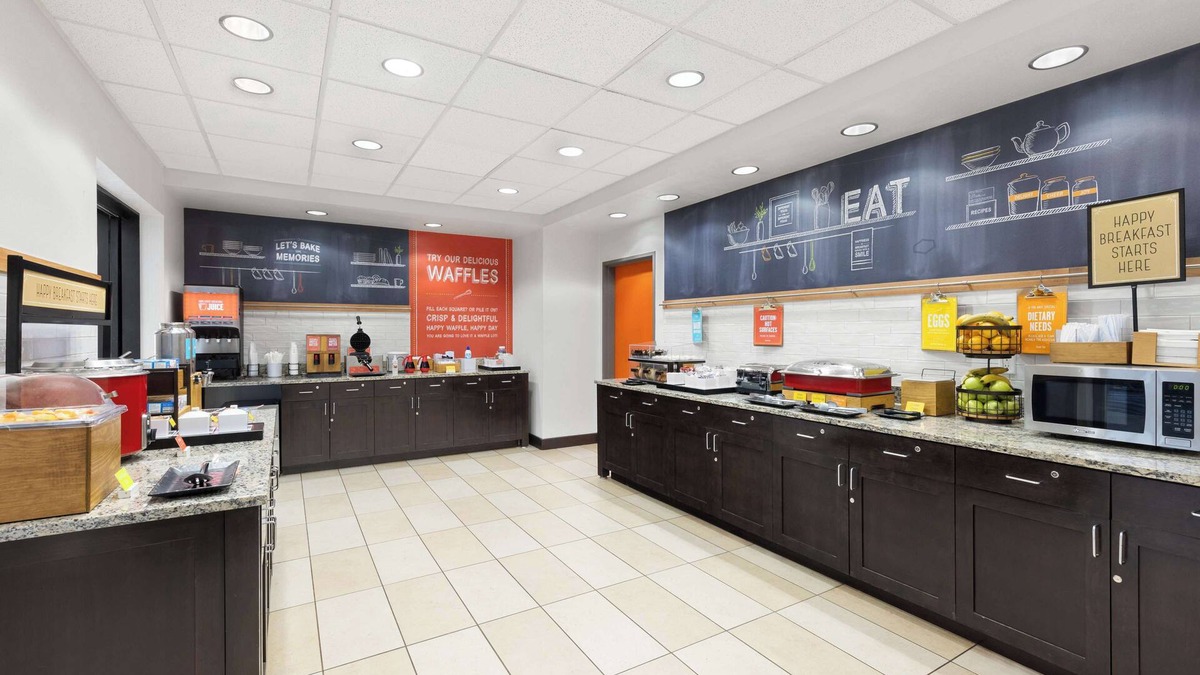 Douglas Hotel | Hampton Inn & Suites Douglas