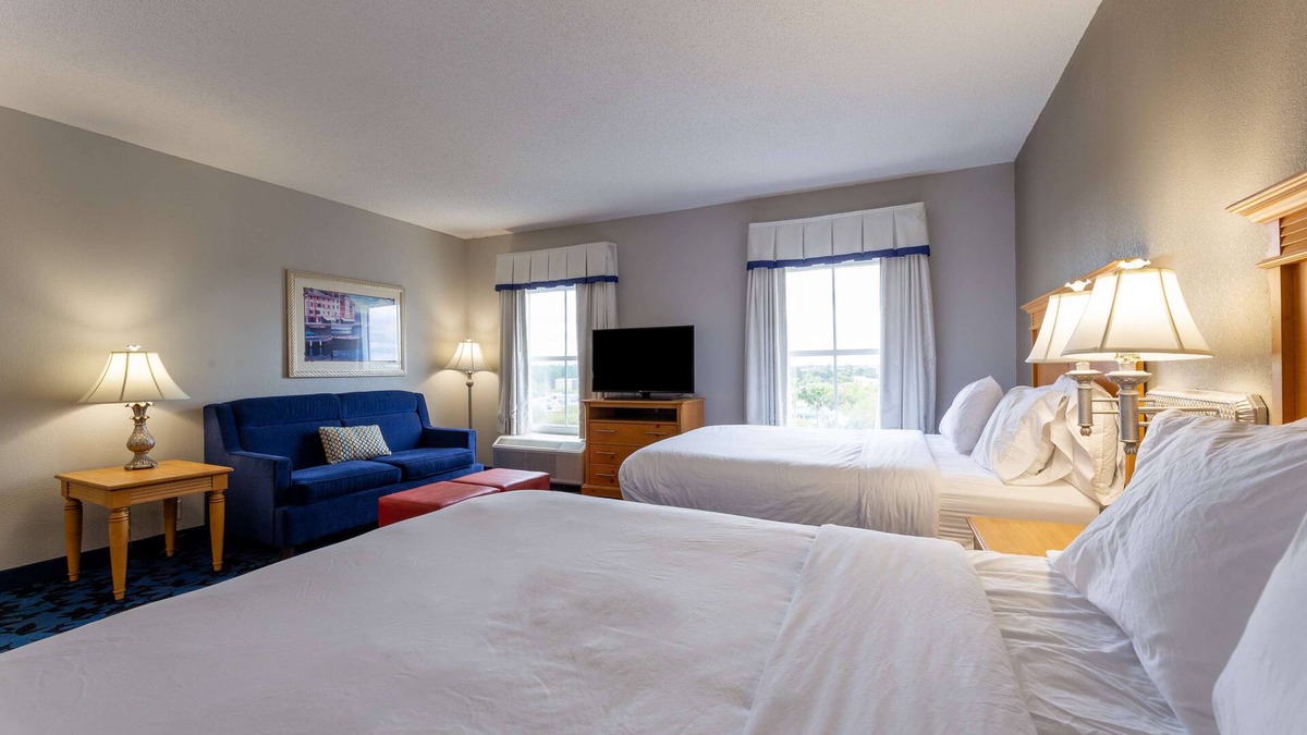 Southside Hotel | Hampton Inn & Suites Jacksonville Deerwood Park