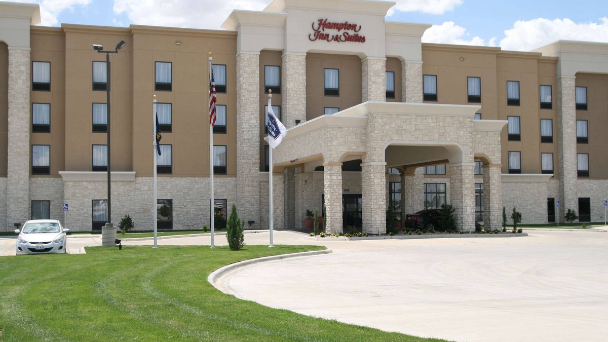 Liberal Hotel | Hampton Inn & Suites Liberal