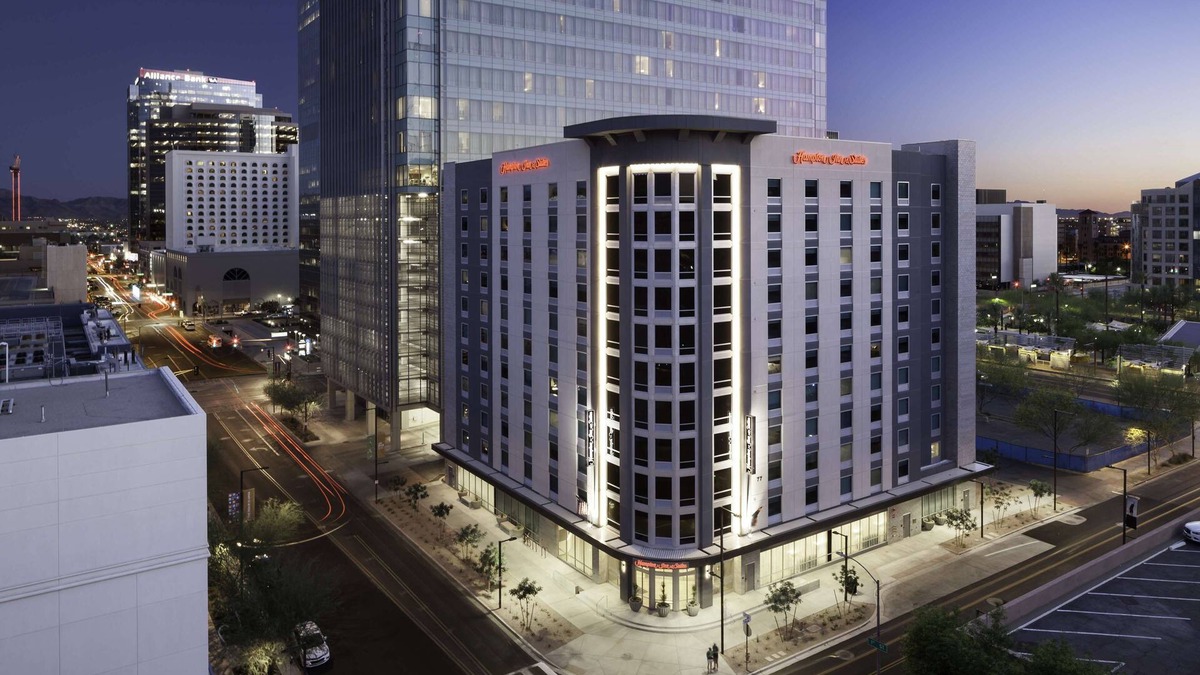Downtown Phoenix Hotel | Hampton Inn & Suites Phoenix Downtown