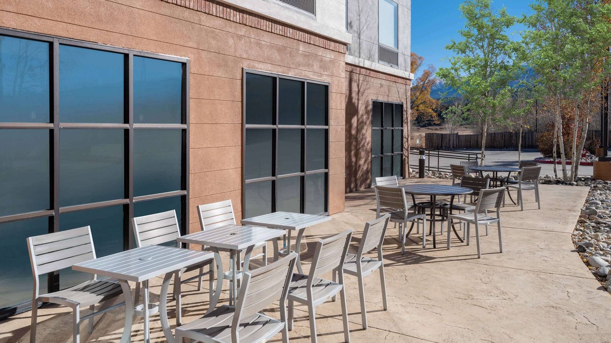 Salida Hotel | Hampton Inn & Suites Salida