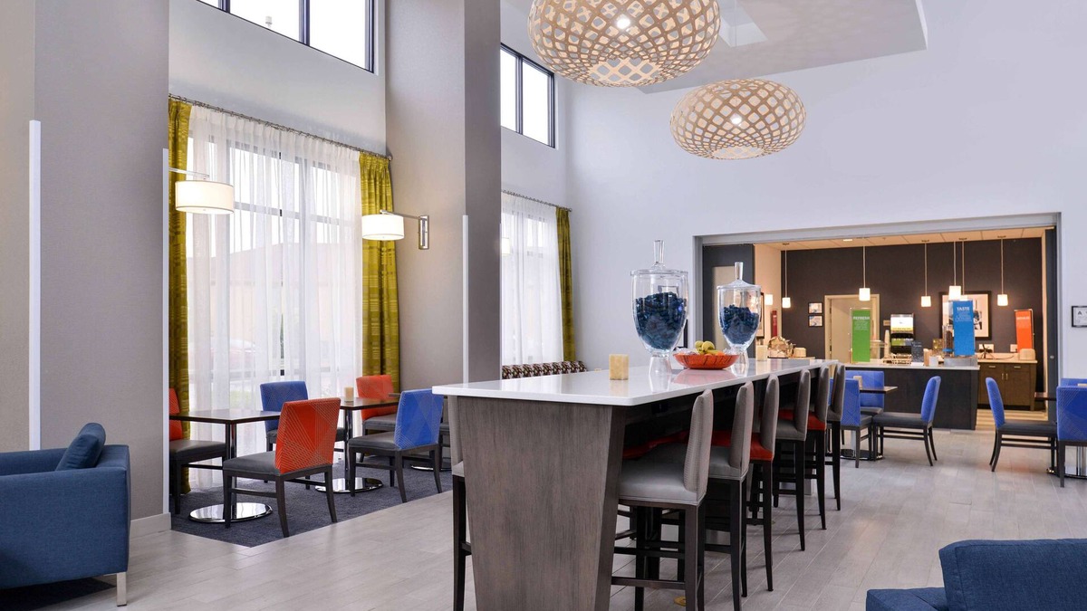 Shelby Hotel | Hampton Inn & Suites Shelby