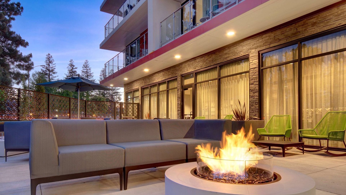 Sunnyvale Hotel | Hampton Inn & Suites Sunnyvale Silicon Valley