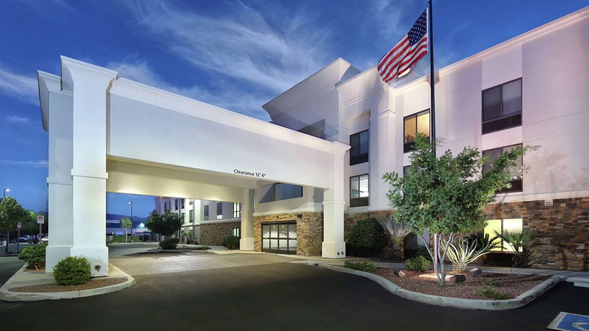 Tucson Hotel | Hampton Inn & Suites Tucson East/Williams Center