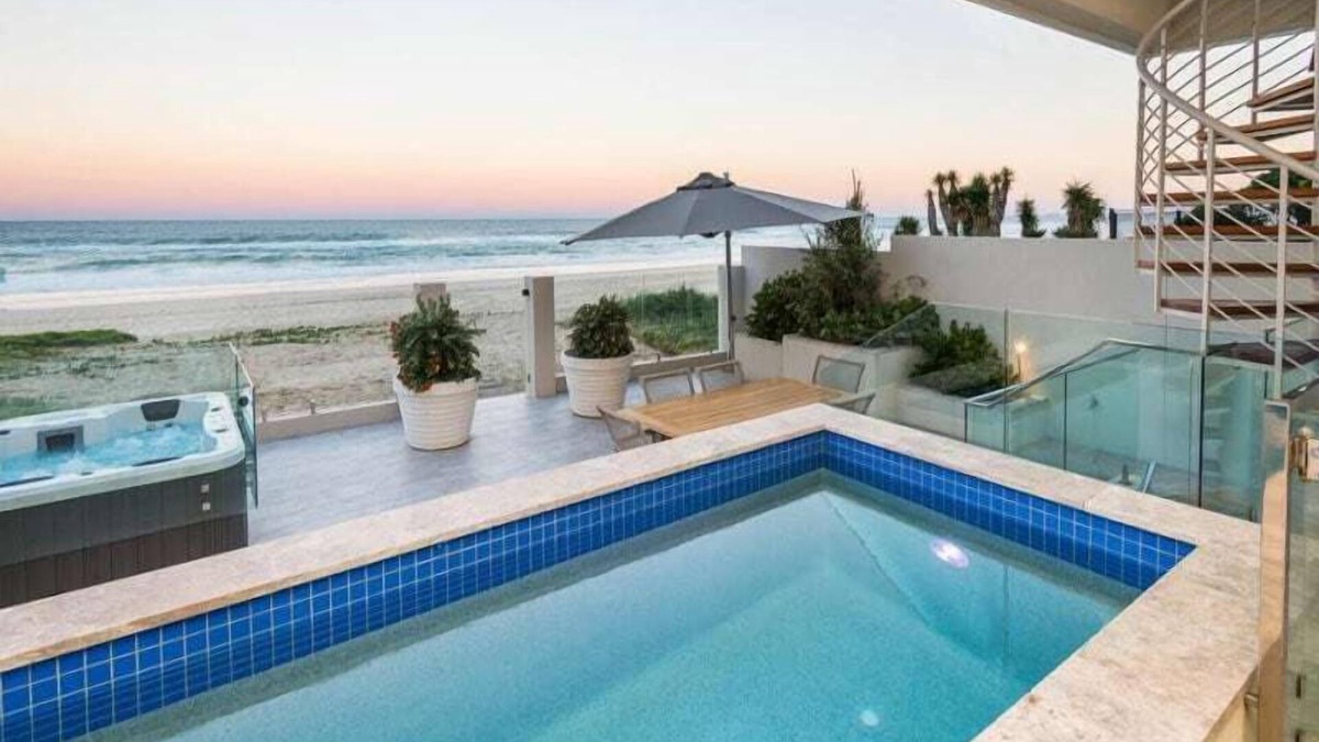 Main Beach House | Hamptons Beachfront House